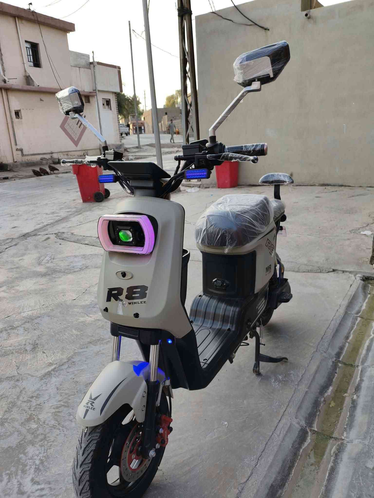 ماطور شحن 2025
R8
5بطاريات شرط فحص 
نضام بارك
لايتات لد
دبل اشاره 
بريكات هيدروليك
تايرات نضيف
سعر425 بي مجال
ديالى جلولاء
***********
