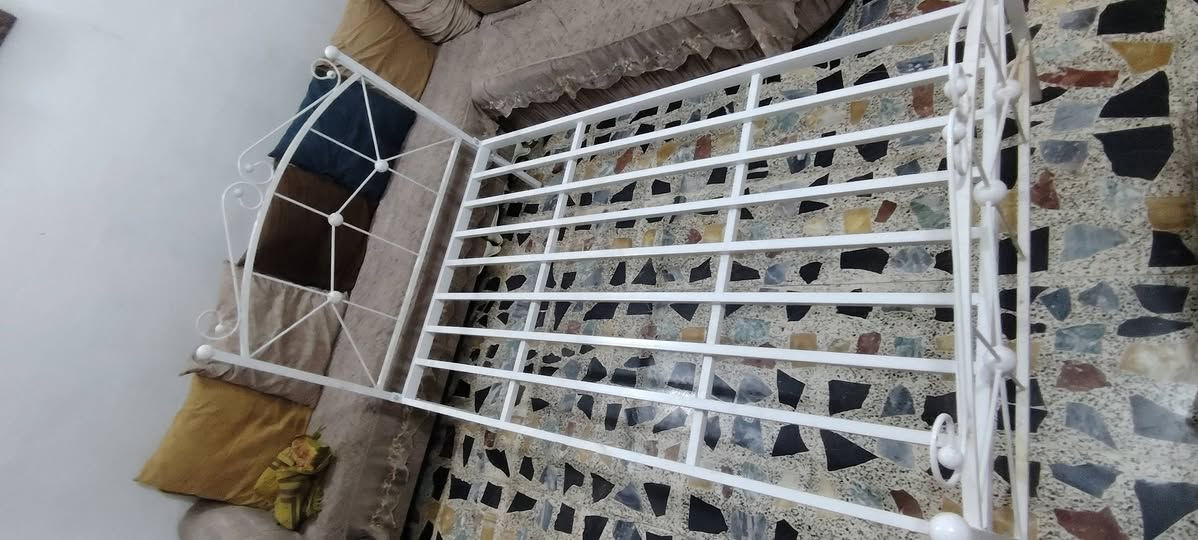 غرفه اخشاب • حي العامل