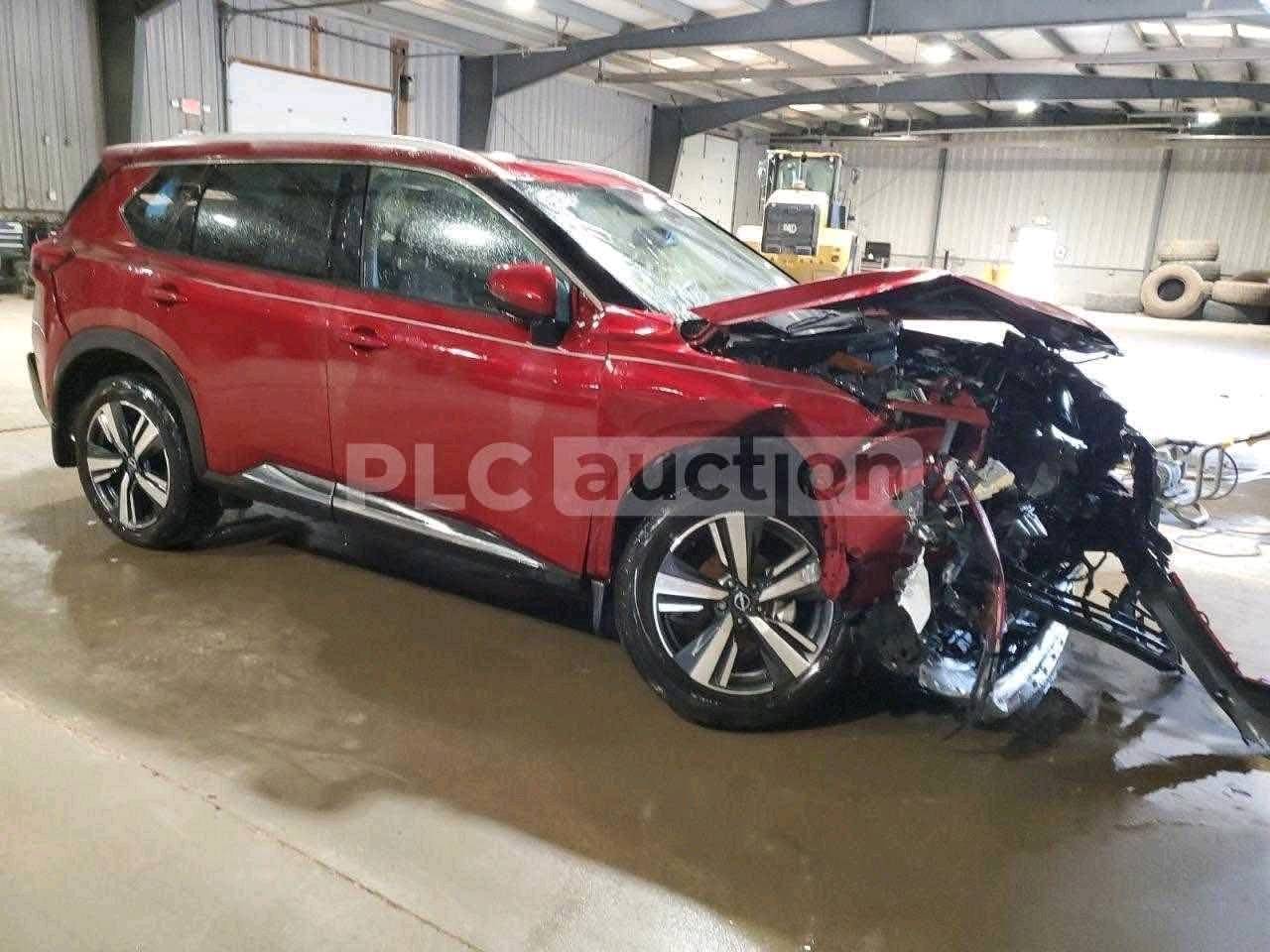 نيسان روگ بلاتينوم • دبل AWD • ٨٣٠٠٠ كم
