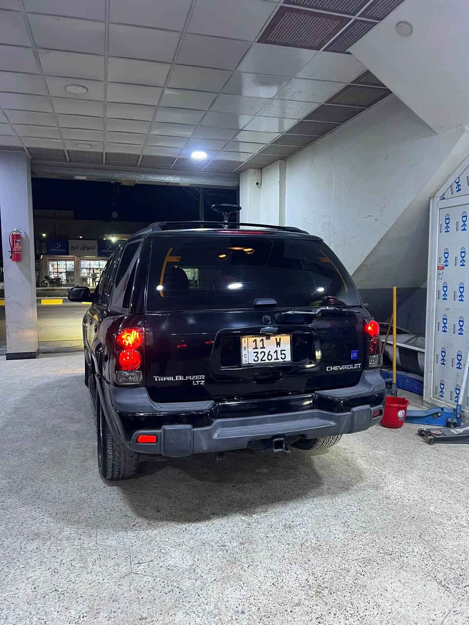 السلام عليكم بلايزر موديل 2004 سياره اصل مدنيه يعني مو مال مزاد (((((مدنيه))))  سياره جارده وصبغتها احزام جماليه فقط كير مكينه بلادي المكينه قبق اسود ادامه كامله مسوي  لل  مكينه من نوزلات وبلكات ومجاول وفيت بم كله وكاله سياره هواي مصروف عليها كير جديد اني شديته بيدي هو والمكينه تبريد تدفئه كله شغال 
كشن كهرباء سياره فول من عده الفتحه اي استفسار اتصل بل رقم  *********** 
مراوس هم ترهم 👍❤️ مكانها ديالى بعقوبه
