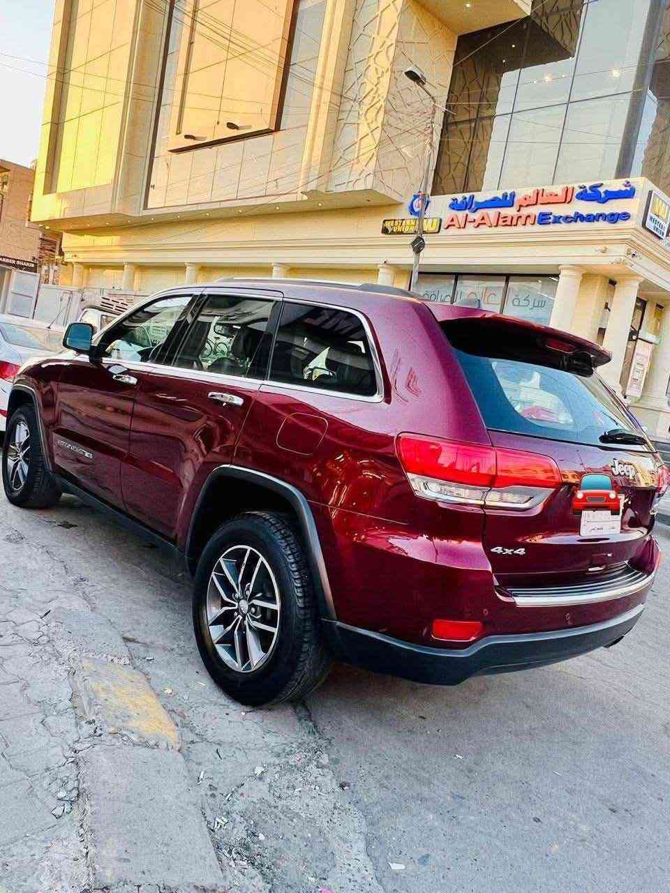 السلام عليكم اخوان جيب البيع او مراوس حسب
القناعه موديل ١٧ بسمي سياره فول مواصفات مكاني بغداد ابو غريب
سونار موجود ويه صور اللاستفسار ***********
