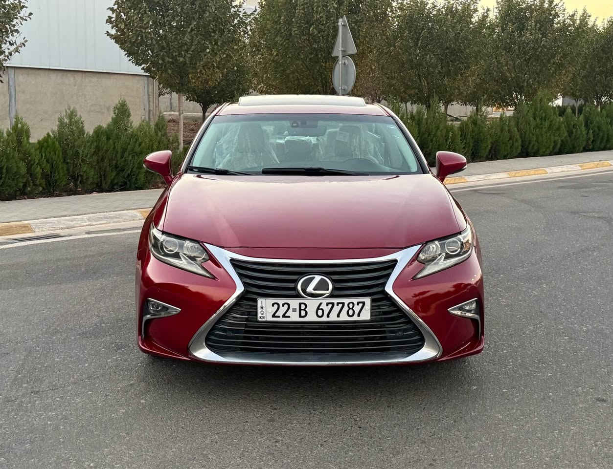 ﷽
                                                 LEXUS ES350 2016
◽️ليگزز ES 350 موديل 2016 فول مواصفات
🔹لون مميز ( ماروني ) 
        ~~~~~~~~~~~~~~~~~~~~~~~~~~~~~~~~~
مكان🌇: سليماني               
سعر💵: 163$🔐
 ☎️موبايل / ***********
                   *********** واتساب
        ~~~~~~~~~~~~~~~~~~~~~~~~~~~~~~~~~
◽️محرك V6 3.5L سته سلندر
🔹گير و محرك بشرط مامفتوح ✅
بدون صوت بدون صرف و خلل بشرط فحص
🔹ماشيه 80 الف حقيقي📦✅

▫️بيها {{ بنيد و نص قبغ جنتة صبوغ }} بدون داخل❌
🔹سيارة جديد حيل حيلوة نضيفة📦

◽️مواصفات
{{ بصمة - فتحة - داخل بيجي و قهواي  - رادار أمامي و جانبي   - كشنات جلد - كشن تتفيىة و تبريد - كشن و ستيرن كهربا - كشن خزن  - شاشة - ماوص - تبريد مركزي - نيزامي أيكو - نيزامي سبورت - لايت ليدو زينون - مراي شفت - ڤوليوم - بلاجكتور - بعد هواي مواصفات }}

◽️اربع تاير و ويل بيلادي جديد بدون مصروف
🔹نظافه ١٠٠٪؜ كامل سيرفس بدون نقص و بدون مصرف
🔹بسميً السنويه بشرط تحويل و خرامه
🔹سنوي و رقم و هزة كلها جديد
سياره مابيها دينار مصرف كامل من كل نواحي

نفسي يوم /تحويل و كاله حاظر
مكان / داخل سليمانيه🌆
        ~~~~~~~~~~~~~~~~~~~~~~~~~~~~~~~~~ السليمانية, العراق
