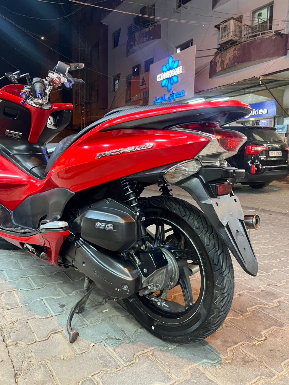pcx جيل اول ياباني 150 مزودة بمنظومة انذار موجود واتساب وموجود عادي *********** السعر 1800