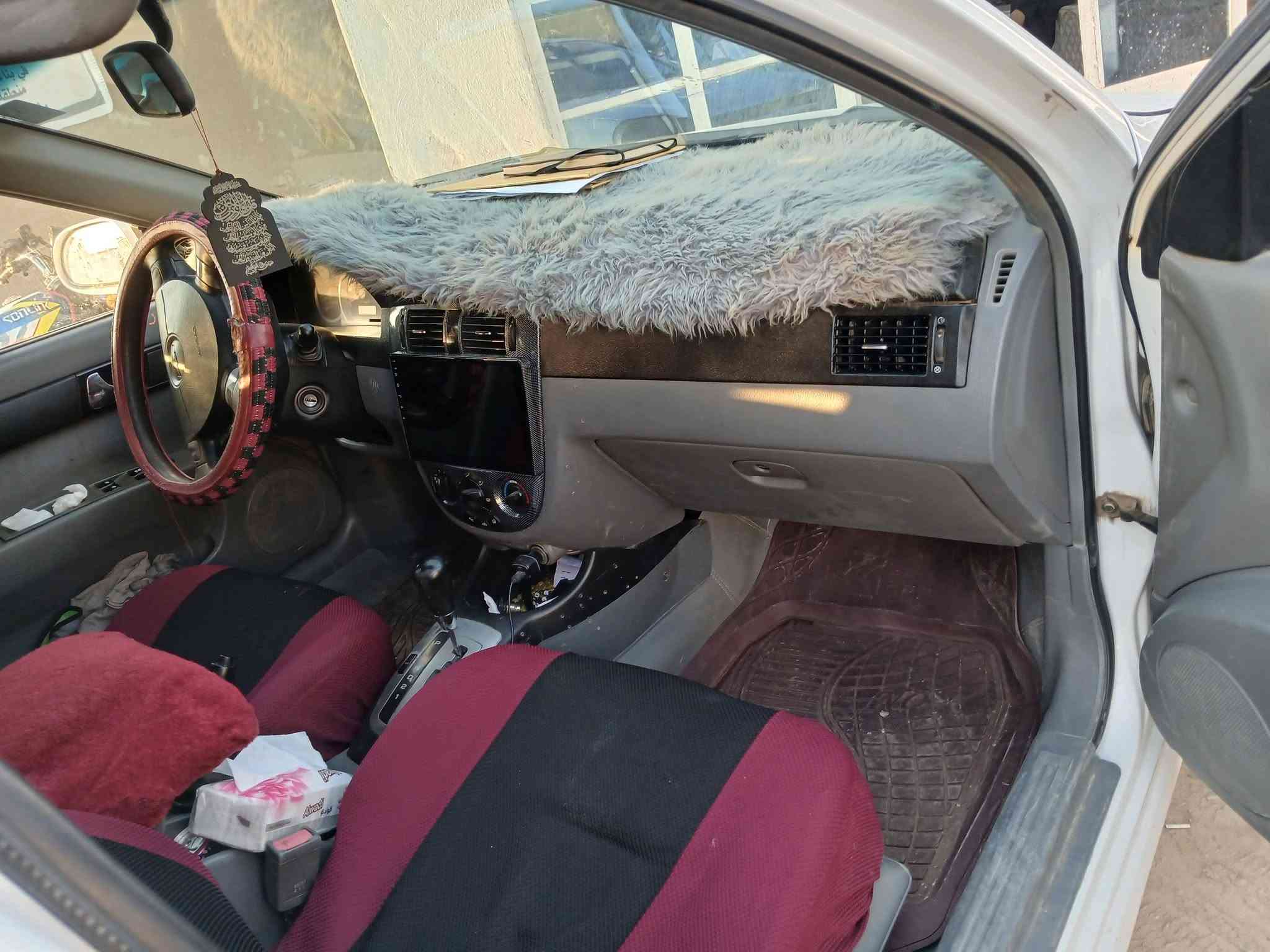 اوبترا رقم قادسيه انكليزي بسمي بيه بس باب السايق والورا صبغ من جوه الحزام والبقيه كفاله عامه كير محرك حداديه تخم تاير السياره جديده بمعنى الكلمه تبريد ثلج السعر 60وبيه مجال اومراوس حسب القناعه مكان السياره الديوانية الاستفسار ***********
