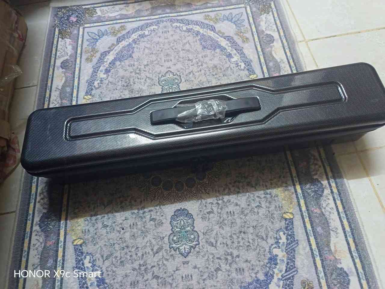 تصفية غراض خلي سعرك بما يرضي الله وبالعافية عليك
توصيل ماعندي مكاني بغداد ظباط حي القاهرة *********** او *********** الخطين بيهن واتساب

نص مكتوب في الصور:
- HONOR X9c Smart