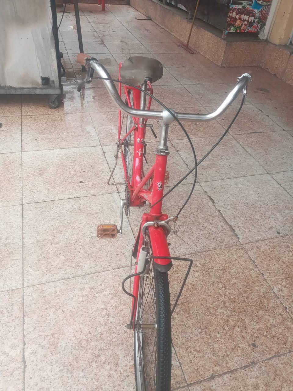 باسكل للبيع حجم ٢٦ نضيف شركه بدون تصليح شركه 
سعره ٤٧ الف فقط بنجر الكدام والباقي على شركه
