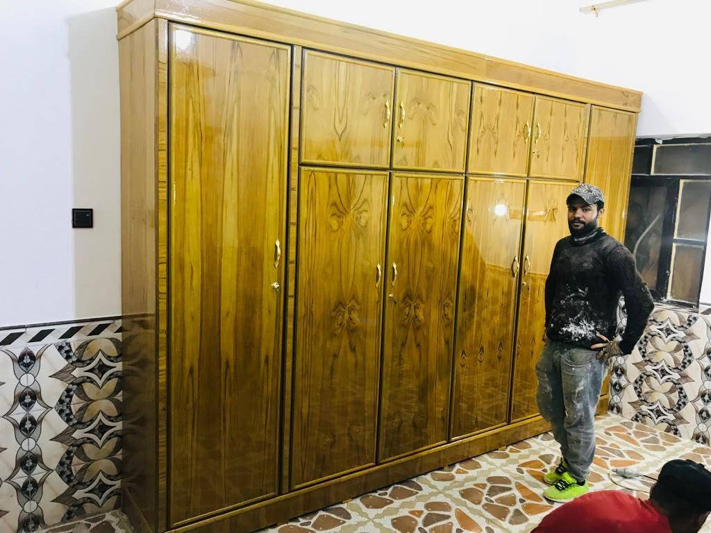 سعر الغرفه مليون وربع نجاره تزكام حسب صوره وطلب ولقياسات لي تعجبك نشتغلك المكان ناصريه مركز ***********
