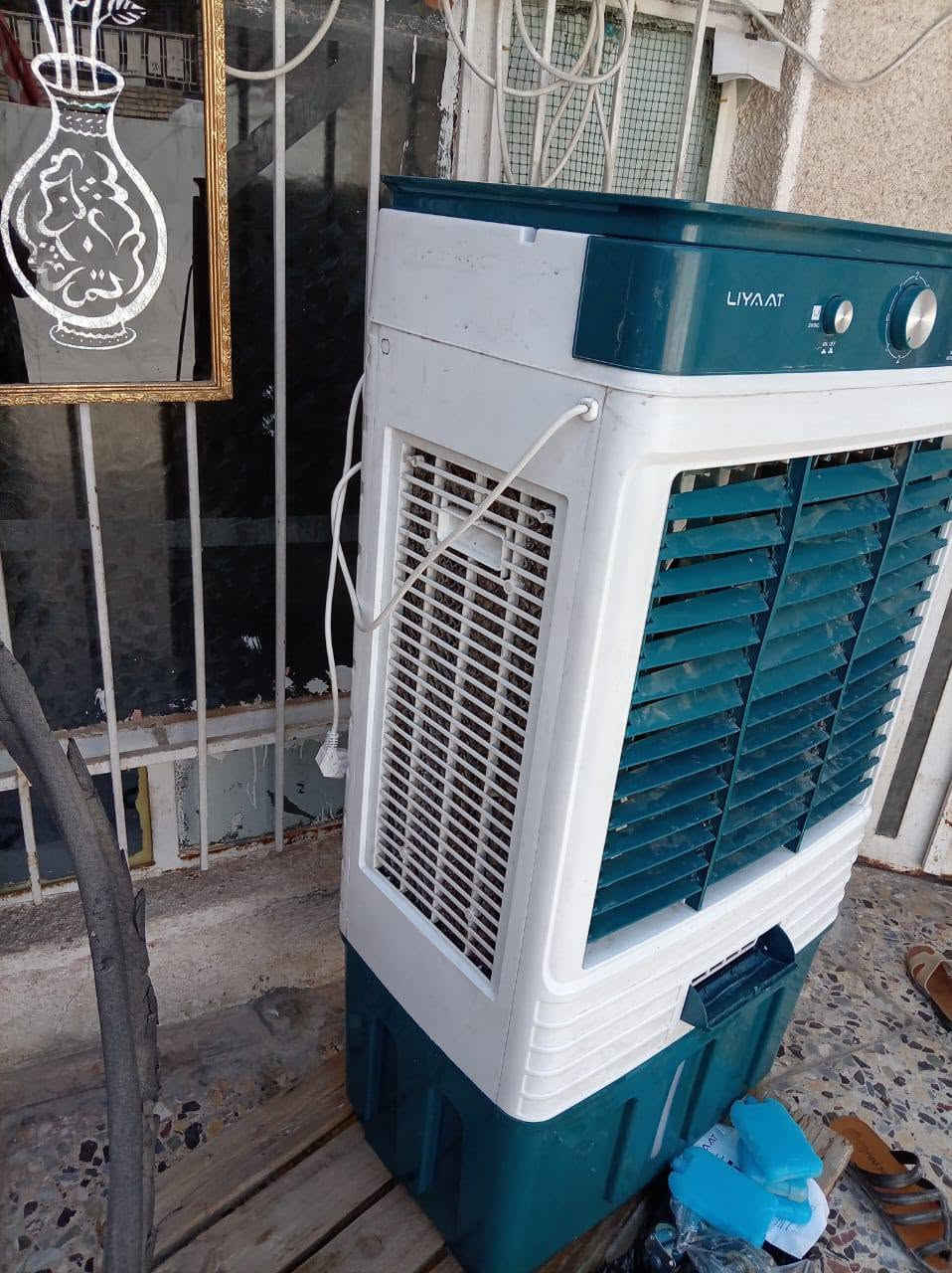 مبرده جديده مستعمله شهر واحد بس للبيع بسعر مناسب 
***********
