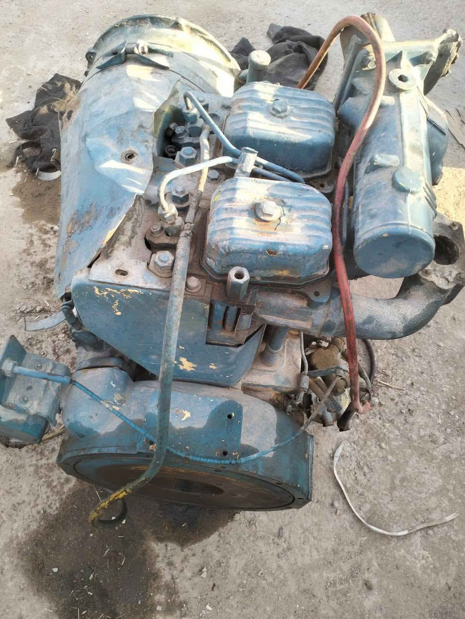 محرك دويز بستمين ولسعر 650الف ماعرف العطل العنوان بسمايه قريه 10///***********

