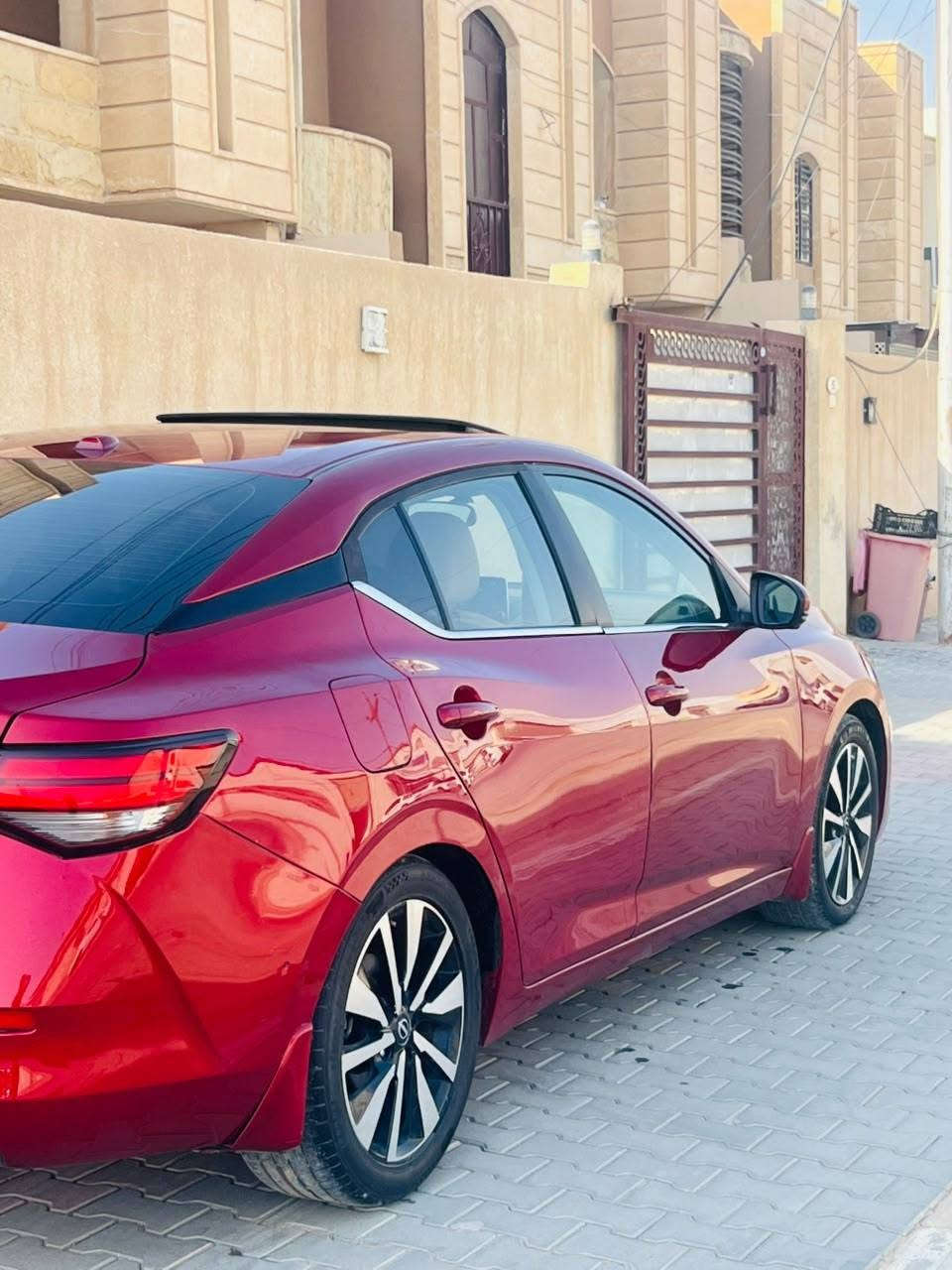 سلام عليكم نيسان سنترا موديل ٢٠٢٤ رقم اربيل مواصفات sv فتحة بصمه حادث قطعتين صبغ نص  باب وجاملغ خلفي سعرها ١٥٠ وبيها مجال مكان سامراء ناحية المعتصم الطريشه ***********
