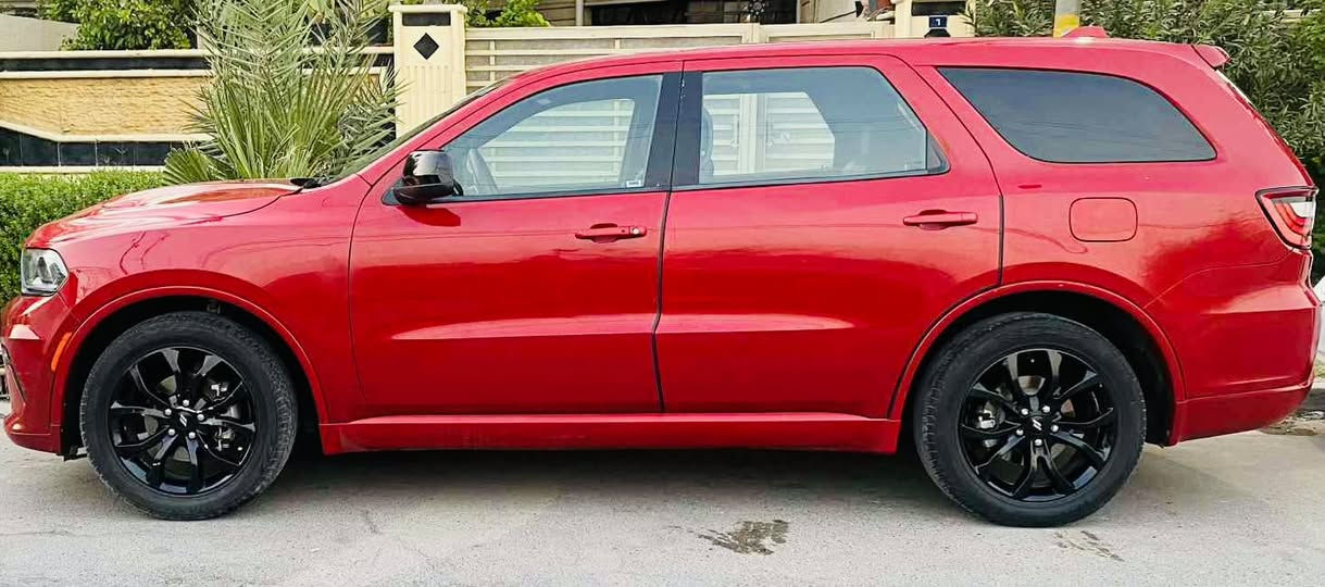 لسلام عليكم من رخصة الأدمن
للبيع دوج دورنكو 2020 وارد امريكي
مكينة V6 3600
مواصفات فول GT
فتحة سقف  بصمة ابواب
كشنات جلد وتدفئة و ستيرن تدفئة 
شفتات ستيرن  
رادارات كشن كهرباء
كشنات VlPمنفصل
السيارة عليها بساتم 14 شرط بانزين عادي بدون دوانز 
مكفولة من الشاصي واللغد
حادث سطحي فقط بنيد ومبدل SRT وربع جاملغ الايمن صبغ فقط  صور الحادث بالمنشور 
رقم بغداد الدولي بأسمي 
العنوان بغداد حي أور
السعر228  

***********
