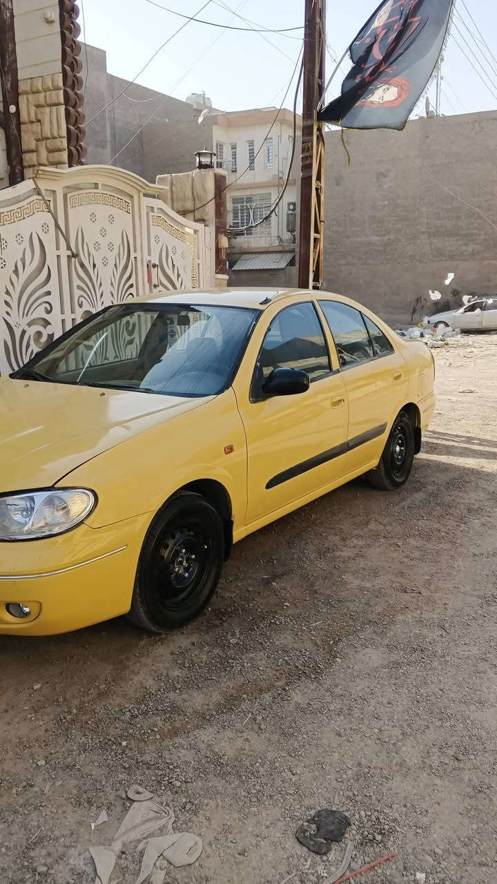 نيسان سني 2009 ياباني ابو التفاحة رقم بابل دولي وين متريد تحول كير محرك مكفولات تبريد ثلج باتري جديد صدر امامي جديد منضومة بانزين جديدة دوشمة جلد تنتة مغلفة
السيارة جديده وجاهزة بيه جاملغ امامي بدون دواخل
العنوان بغداد الغزالية السعر 68 وبيه مجال للشراي 
للاستفسار الاتصال ***********
