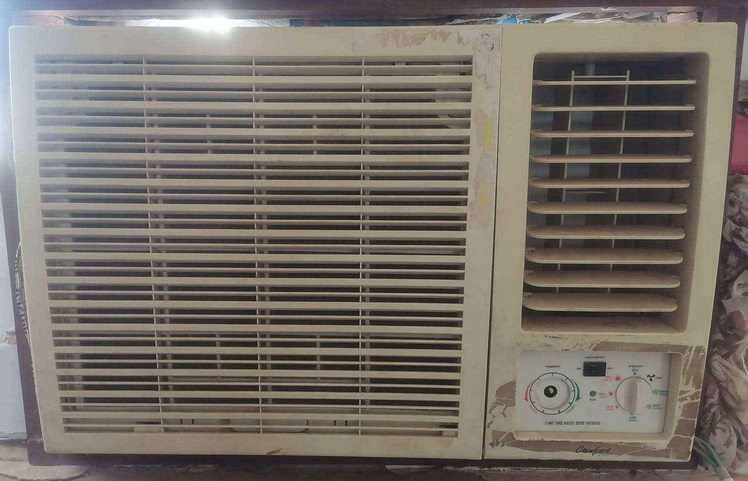 السلام عليكم.. مكيف طن ونص  شغال نقص كنديسر يفتر بطيئه رايده ب ١٥٠
رافع قدرة عراق البدر جديد رايده ٩٠
***********
