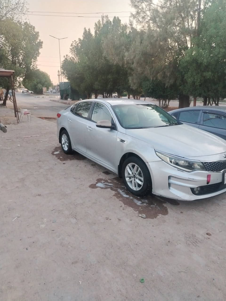 اوبتيما خليجي موديل 17بسمي سيارة مكفوله بيها بس شوي جراد  للبيع السعر 137موبايل ***********. وبيها مجال
