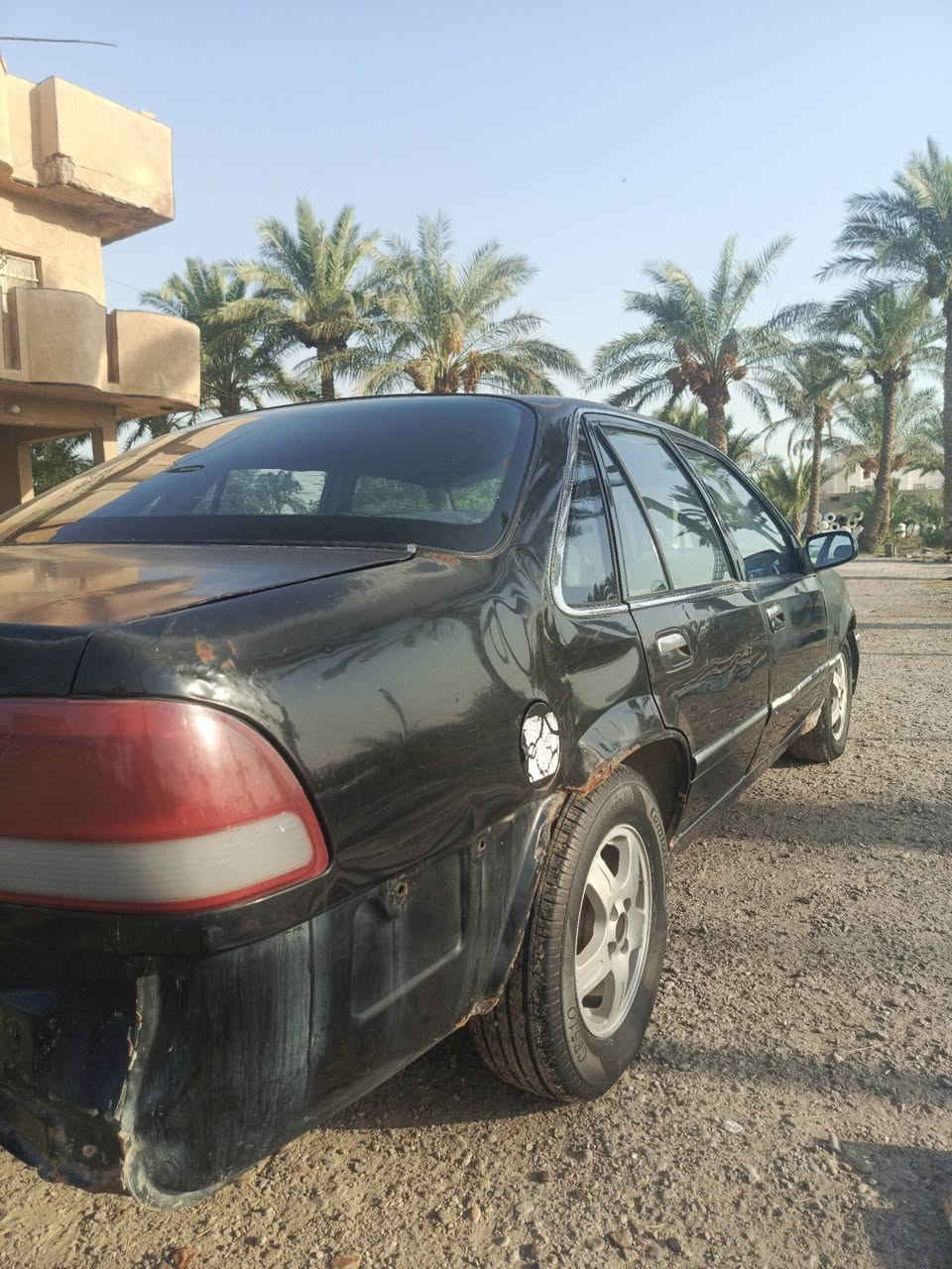 السلام عليكم 
للبيع دايو برنس موديل 1996 رقم بغداد/ مكانه بغداد 
بسمي محرك حيل زين تخم تاير السعر 22 وبيه مجال حك الجيه 
 للاتصال ***********
