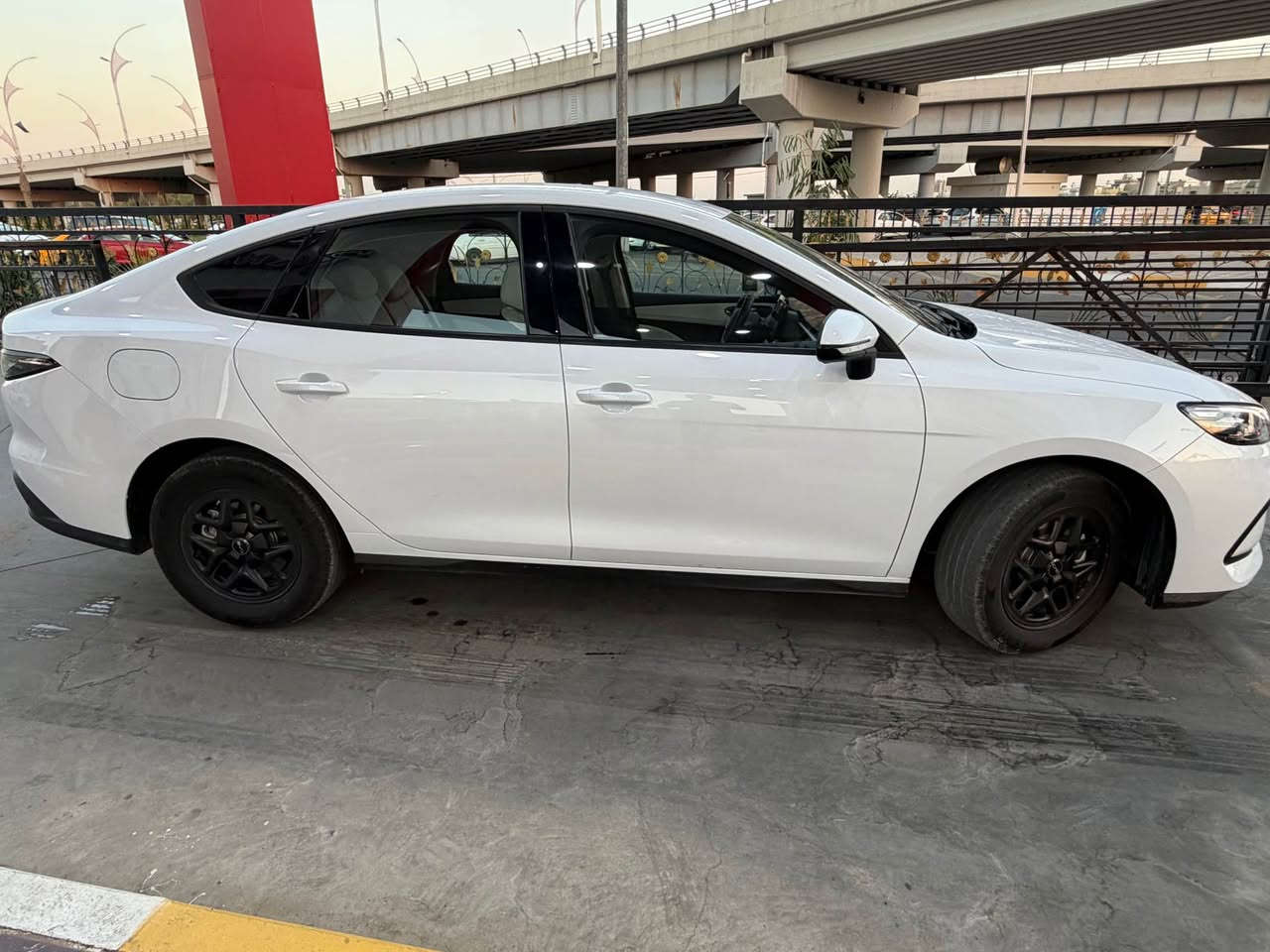 السلام عليكم
Byd سيل 5 موديل 2025
رقم كركوك تحويل مباشر
كفاله عامه من الصبغ والتبديل والبارد
العداد الكُلي 47 
غراضها كاملة ومامستخدمة كلشي على وضع الشركة
بصمة + كارت✅

للاستفسار ***********
📍العنوان كركوك واسطي كركوك, العراق

