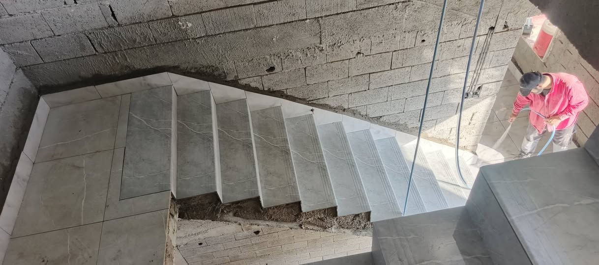 بلاط سيراميك • 30x17