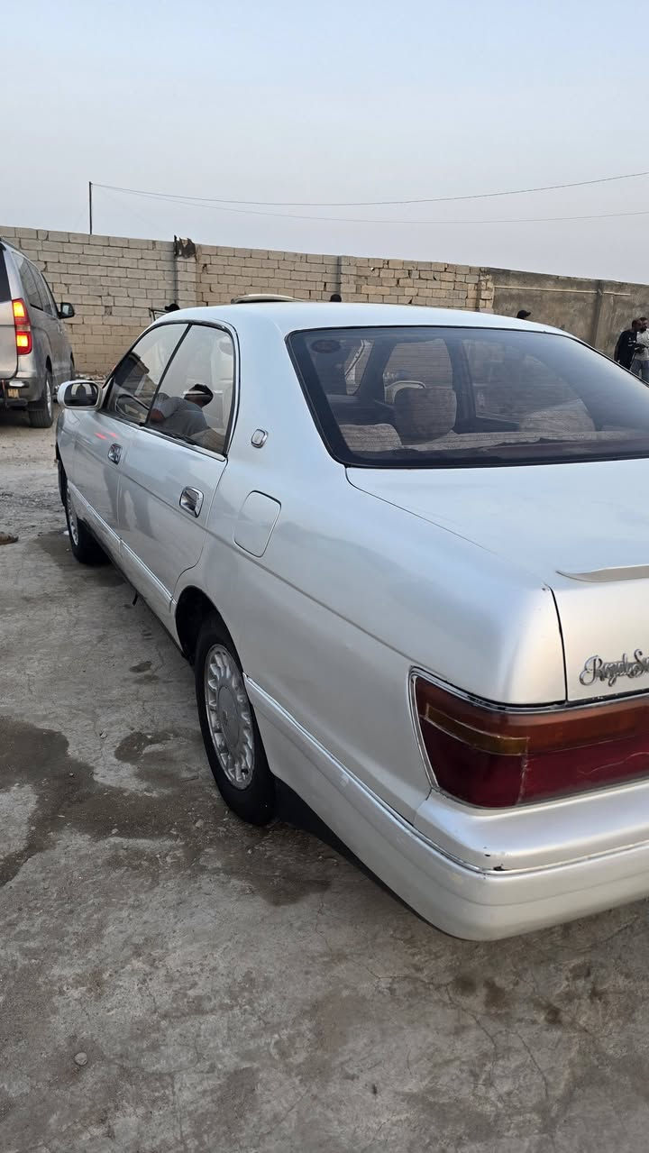 سلام عليكم 
كراون بطه منفصل 1993راعيه الشرعي يمي وعندي وكاله عامه مكفوله اصوليات وعيب شرعي سنويه لنهايه 27 
مكينه 2ونص ديلكو وكير مكفولات 
حداديه نضيفه 
دواخل جدد كهربائي مري وكشنات وستيرن 
السعر 54 وبي مجال 
ذي قار الشطره 
***********
