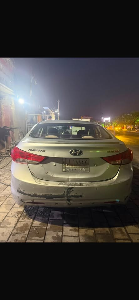 النترا افانتي ٢٠١٢ خليجي بغداد ضرر جاملخ ايمن مع الدواخل وباب السايق صبغ الجنطة معدلة على البارد السعر ٨٠ ***********

