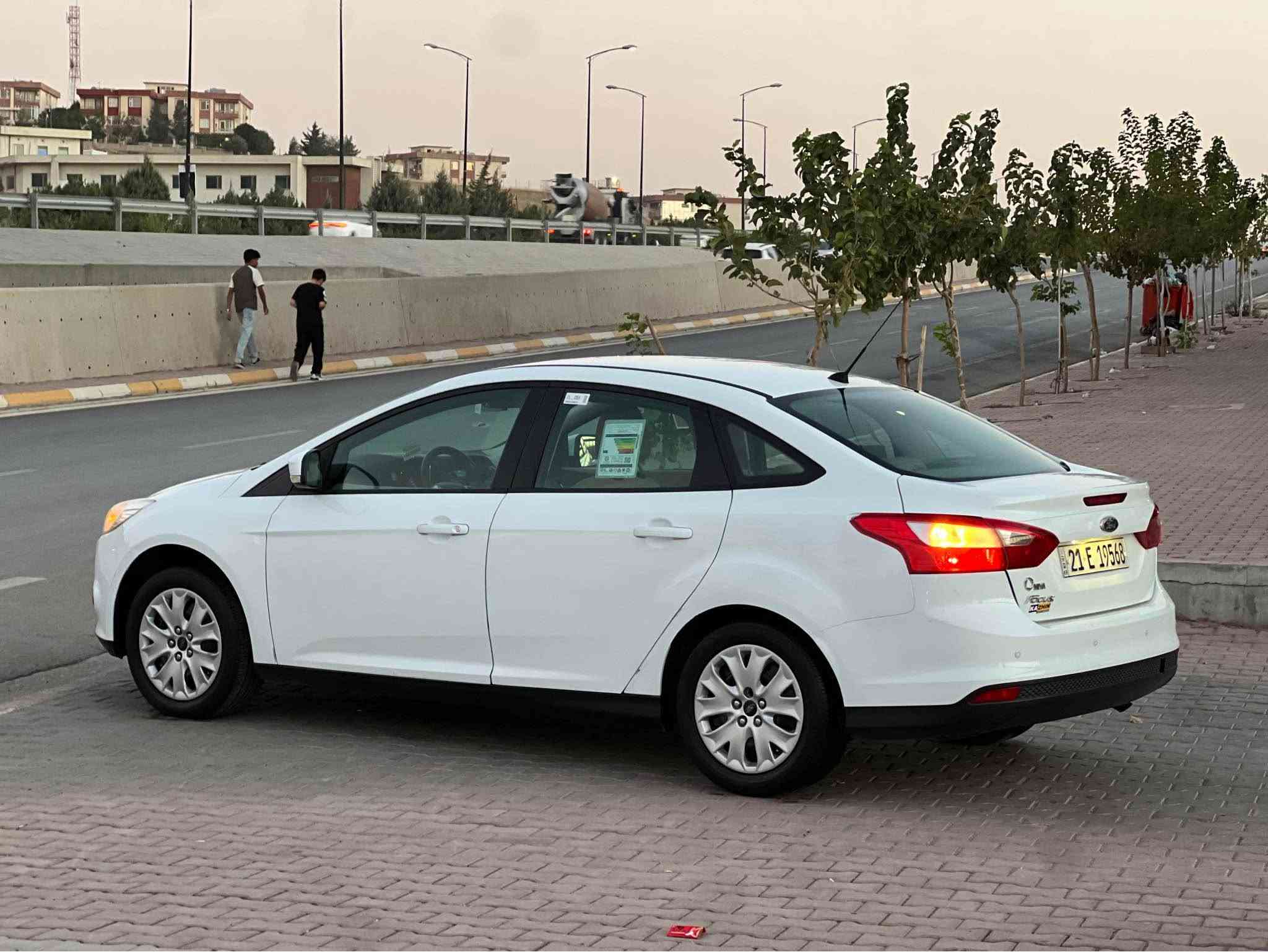 ***********   سلێمانی
٦٨ $  قوفلیتی
فۆردڤۆکس ٢٠١٢ خلیجی شە ریکە ی نیڤا گێڕۆتۆماتیک بۆیاخی نیە 
سەنەوی تا٢٠٢٩تازەیە 
گێڕومەکینە و کارە بایی و تەقەورەقە تە برید بە شەرت 
ناوزەرد ٤ جام کارە بای سوکان ڤۆلییوم تایە ی تازە السليمانية, العراق
