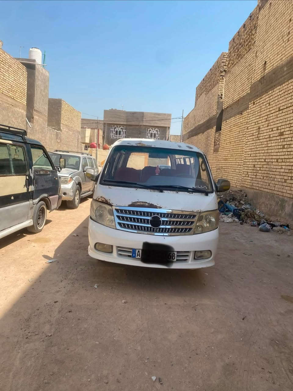 سلام عليكم فتون ٩ رقم احمر سياره هيئه مصفره مكينه وكير وكسن شرط غرفته حلوه عوزه ترتيب بلبدي ملاحضات راعيه موجود يريد  مداور بيع او مراوس بكيه بسته مكاني نجف *********** سعر 24 وبيه مجال
