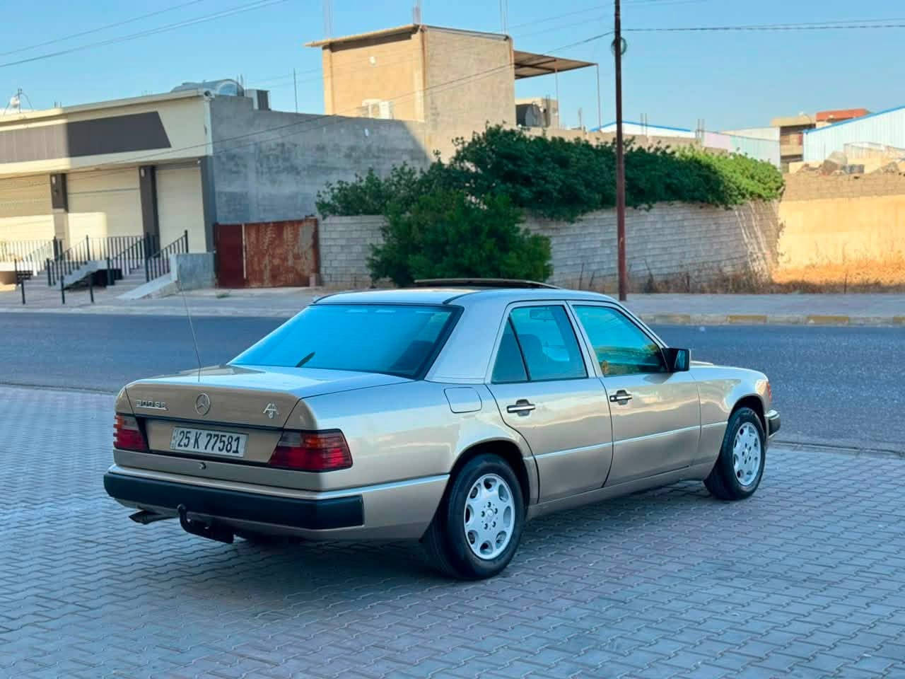 للبيع مارسدس دب موديل 1991محرك محور بطه 2500ديلكو تبريد شغال سلايت طكتين شغال مصبوغ عام للجمالي بدون ضربه بدون خياس قواعد دبلات سليمه رقم كركوك دولي سنويه مشروع وطني مجدد لحد 2031بسمي سعر 65بي مجال
***********مكان سياره كركوك
