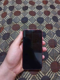 ايفون ١١ • ١٢٨ • جهاز لوك