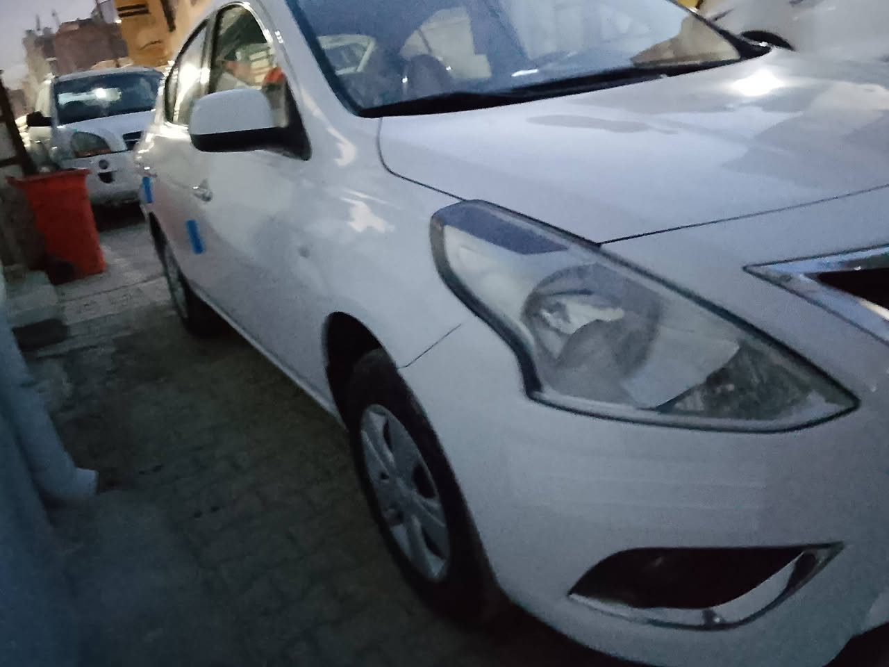 سلام عليكم نيسان صني موديل 2019 رقم بغداد كير مكينه تبريد صدر خير من الله بدون صبغ بس بارد ماشيه 92 مكان بغداد الحريه الهاتف *********** سعر 97 بيه مجال

