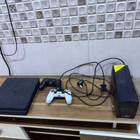 بلايستيشن 4 سليم • ٥٠٠ گيگا • ٢ جويستك