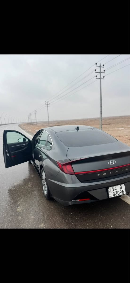 سلام عليكم 
سوناته البيع مديل 23 معوقين السياره تعتبر كلين حادث حداديه راس ماشه وأربع اصابع بل جاملغ الأمامي والباقي كفاله من الزلق السياره فول موصفات عدا الفتحه 
رادارات امامي وخلفي 
سياقه ذاتيه 
توقف ذاتي 
تحديد مسار 
كشن كهرباء 
تشغيل عن بعد 
كامره تجاهين 
السياره بصمه 
وبعد هواي مواصفات 
محرك 2500

ملاحضه المعوق ابن عمي وعندي وكاله بكلشي بسياره 
الن أبيع مكفول 
ماشيه 49الف
الرقم *********** 
واتساب البصرة, العراق
