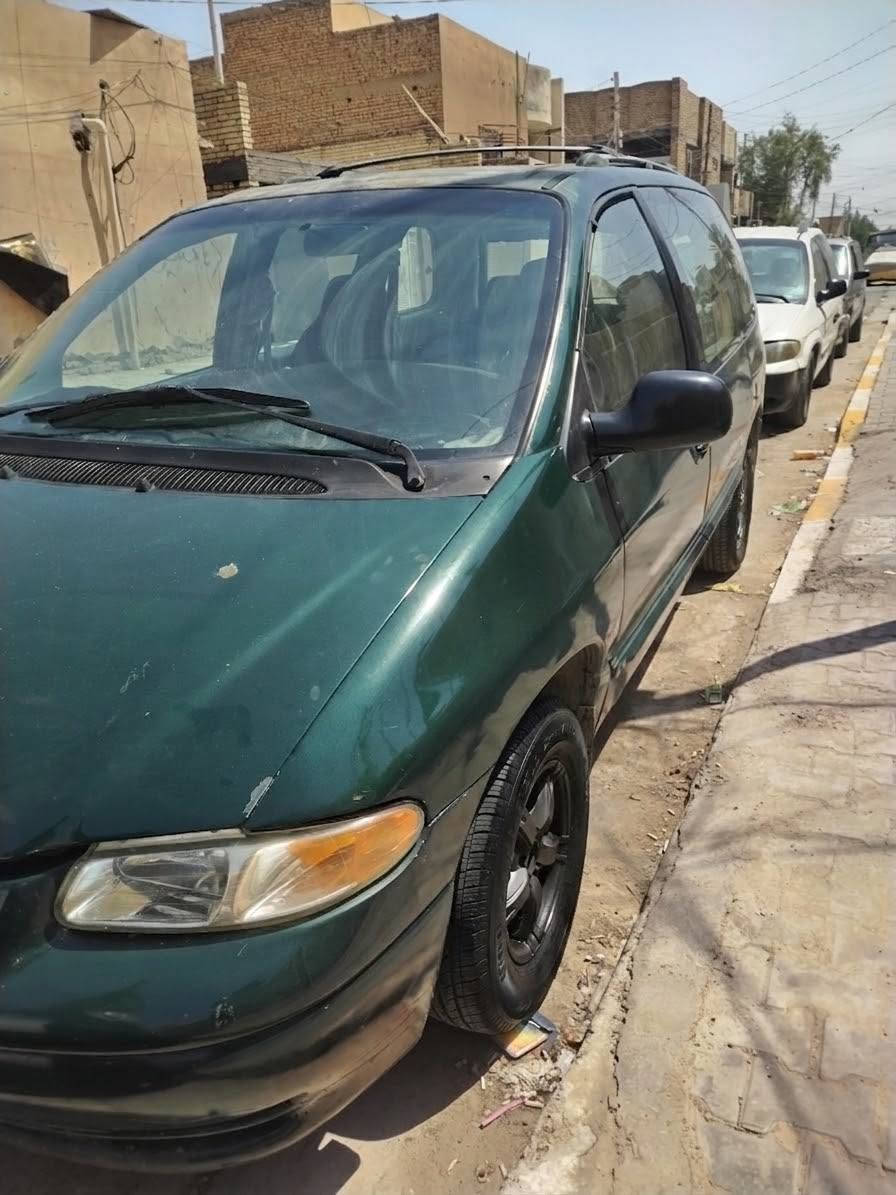 سلام عليكم
دوج كرفان موديل 1999
محرك كير مكفول 3000
رقم بغداد بأسميي
كهربائيات كاملة شغالة
تبريد كامل فقط كمبريسر
تخم ويل كب تخم تاير جديد
غرفتهة بلادية مصبوغة حزام قمارة بيهة جراد

السعر ٣٥ وبي مجال للشراي مكاني الحسينية الراشدية *********** واتساب
