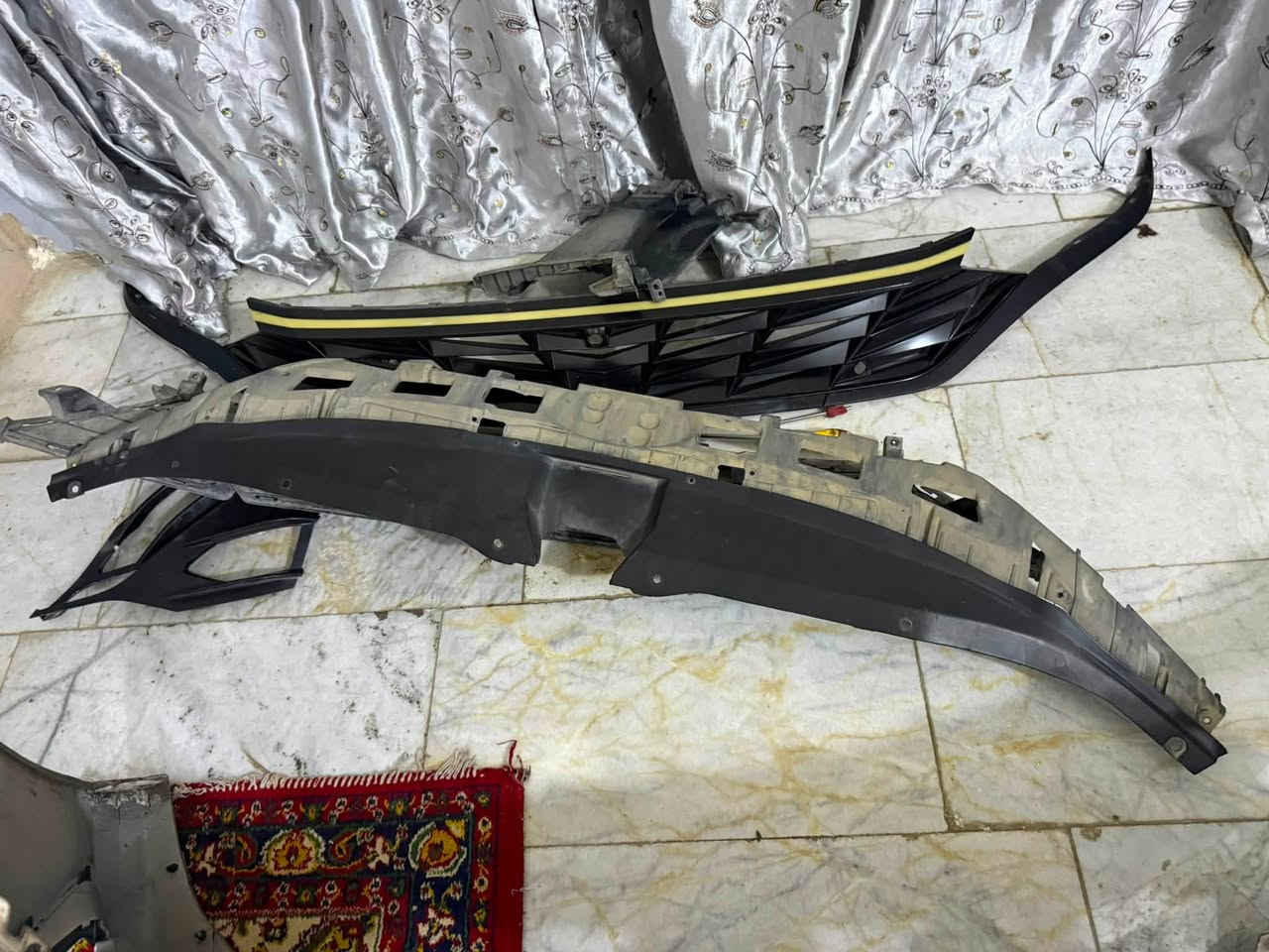 سلام عليكم دعاميه النترا 24 25 للبيع مال فول بيها مكان حساس وبيها مكان كامره
اني مفصخها غراضها كامله بدون كسر 
السعر 250
بغداد الشعب ***********
