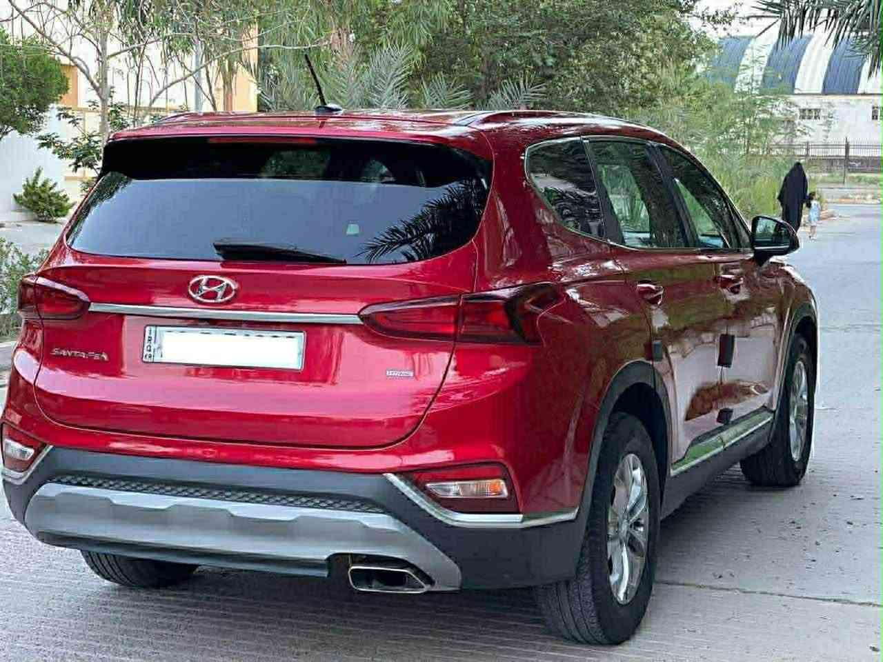 هيونداي سنتافي 2020
وارد امريكي رقم اربيل
الجديد باسم شركة وكالة او تحويل مضمون 
 
ســعــر ✅ ::  الــرد تلقائي 📮

المواصفات
محرك 4 سلندر 2.4L
فور ويل 
كير 8 نمر
ماشية 60  حقيقي  
قطعتين تبريد 
شاشة وكامرة خلفية دوارة
تحكم ستيرن جهتين وبلوتوث
وحاكية وكروز سرعة وتحكم صوت
نظام تحديد مسار وسياقة ذاتية 
رادار امامي ونظام توقف تلقائي عند الاقتراب 
لد نهاري 
ويل كب حجم 18 مع تخم تاير جديد 
نظام start/stop نظام auto hold
نظام abs و مانع انحدار ومانع انزلاق 
داخل لونين 

 الضرر:-
جاملغ ايمن وباب فقط بدون دواخل بدون ايرباك 
بجم كبس شركة مكفولة من الشاصي واللغد

مكان السيارة: السماوة 
رقم صاحب السيارة: *********** واتساب 

عندك سيارة للبيع اعرضها على الصفحة
