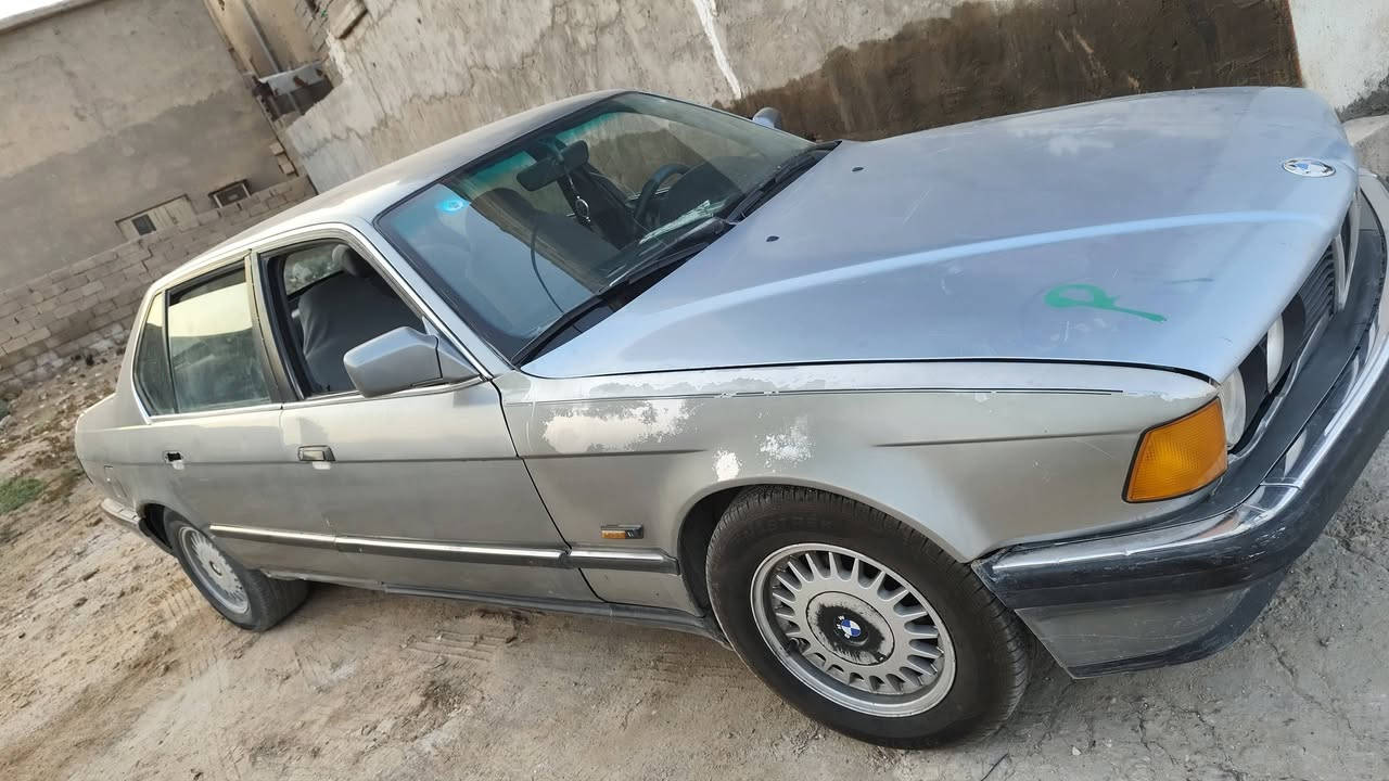 السلام عليكم
بيع مستعجل 
Bmw735

 بأسمي تحويل ثاني يوم مكان السياره بصره أبي الخصيب
السعر 30 والسعر قابل للتفاوض 
للاستفسار اكثر ***********
