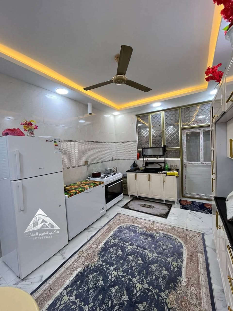 🏡 بيت للبيع – حي المعمل (العمالية)
📐 المساحة: 150 م² بالسند
📏 الواقع حالياً: 187 م²
🛏️ غرف نوم: 4
🛣️ شارع: 20 م

📍 موقع مميز في حي المعمل – العمالية
✨ فرصة مناسبة للسكن والاستثمار

📞 للاستفسار والتفاصيل:
غيث
☎️ ***********
☎️ ***********

📍 مكتب الهرم للعقارات
