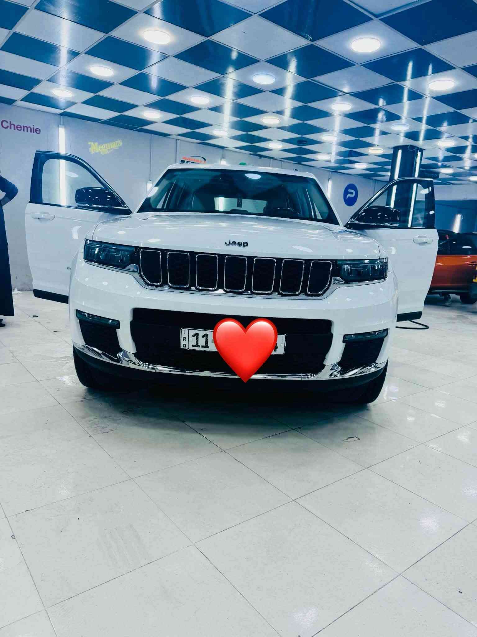 🚘 للبيع جيب 2022 خليجي ال – وكالة هارلم 🇺🇸✨
🔸 Limited
🔸 رقم بغداد
🔸 ماشية 46 ألف كم حقيقي
🔸 السيارة باسمي شخصياً 
🔸 بانوراما ☀️
🔸 شيفتات ستيرن 🎛️
🔸 مودات قيادة متعددة
7 راكب العائلي
🔸 تخم تايرات جديد دلوب الياباني 🛞صار 3 اشهر من شديتة  مليون وميتين سعرة
🔸 الإسبير منازل
🔸 السيارة مكفولة من كل شي ، گير ومحرك  خير من الله 🙏🏻
🔸 كفالة عامة والسيارة بحالة ممتازة جداً
🔸 ما تحتاج أي مصرف، جاهزة للاستخدام مباشرة 💯

✨ سيارة نظيفة جداً وجديدة بكل معنى الكلمة

🤲🏻 وبالخير  على اللي ياخذها. السعر 320 
للاستفسار *********** مكان السيارة ديالى
