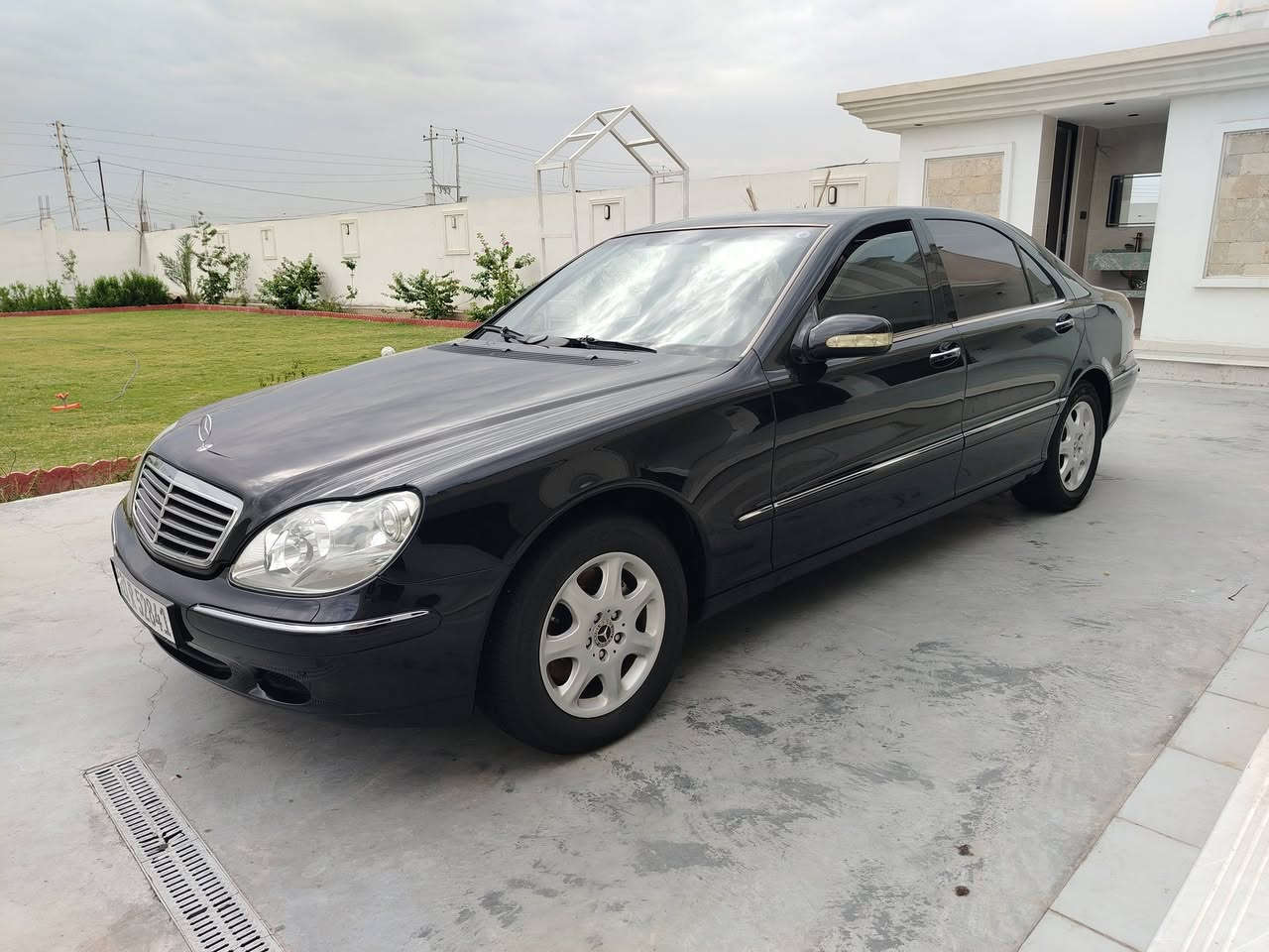 غواصة • ٢٠٠٢ • رقم بغداد