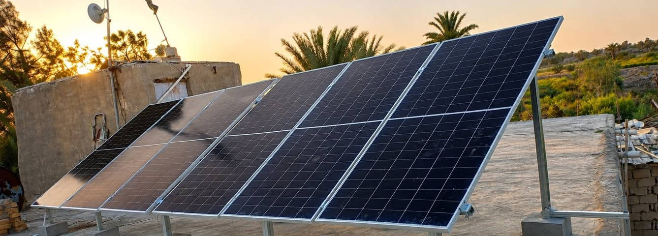 المهندس طاقة شمسية

☀️ المهندس محمد زياد | الطاقة الشمسية ☀️

تم اليوم تنصيب منظومة طاقة شمسية بمواصفات مميزة:

🔹 ألواح لونجي 650 واط — عدد 6

🔹 بطارية شيساج — سعة 8 كيلو

🔹 انفيرتر شيساج — كفاءة واعتمادية عالية

⚡️ منظومة متكاملة، تنفيذ احترافي وجودة مضمونة.

📍 تنفيذ وإشراف: المهندس محمد زياد

📞 للاستفسار والحجز: ***********
