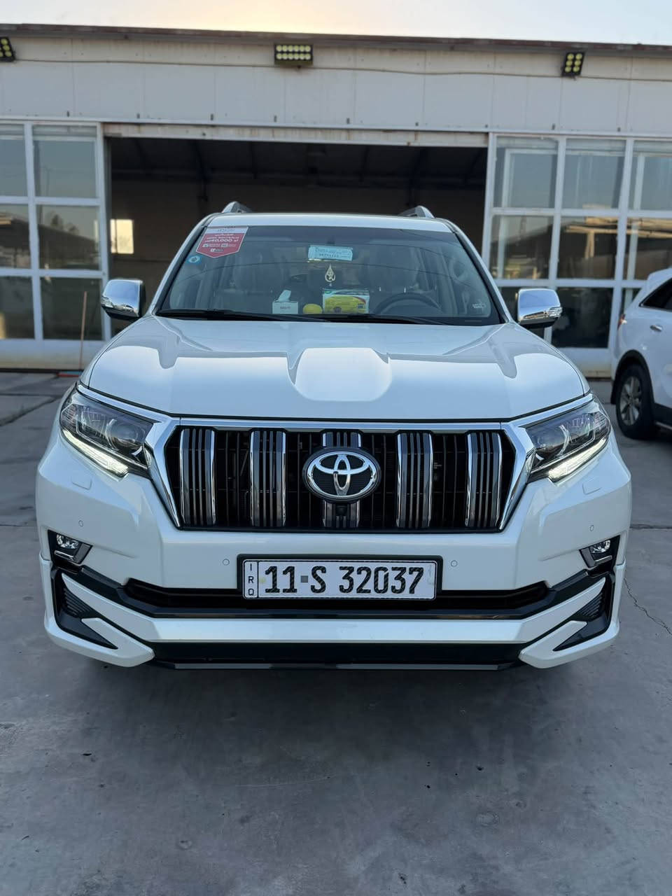 برادو 2023 VX باب اول 
شركة ساز
4 كامرات
كراسي كهرباء 
ماشية7 الف 
رقم بغداد بسمي 
كفالة عامة من كلشي 
مواصفات vxمعروفه سياره بعدها بجيس 
مكان سياره بغداد راشديه 
سعرها 55وبيها مجال 
***********عبد الدليمي
