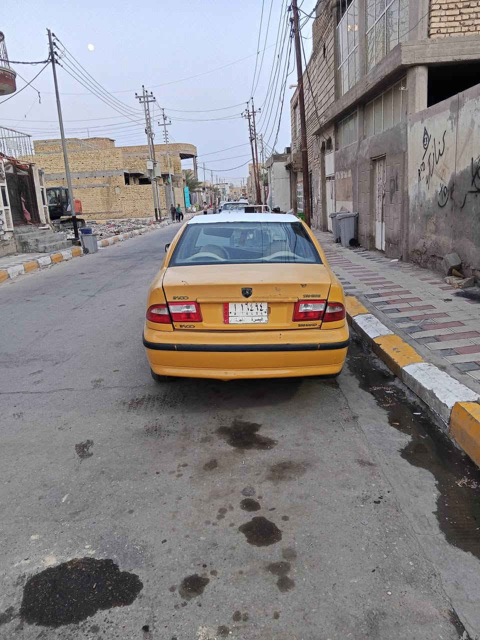 السلام عليكم من رخصت الادمن المحترم سمند مديل 12كرستال جهزه محرك وكير وحداديه وطخم تاير جديد تبريد شغل بس منقص غاز يفصل مصفره مرور عليه هيه على المشتري راعيه موجود بالبصره سنويه نافذه بال19 ترهم مراوس اوبيع سعره ب17ورقه وبيه مجال لشراي عنواني ذي قار سوق الشيوخ ***********
