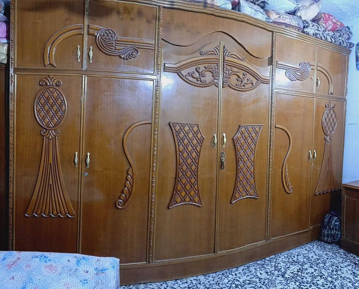 غرفة نوم • صاج • ميز تواليت