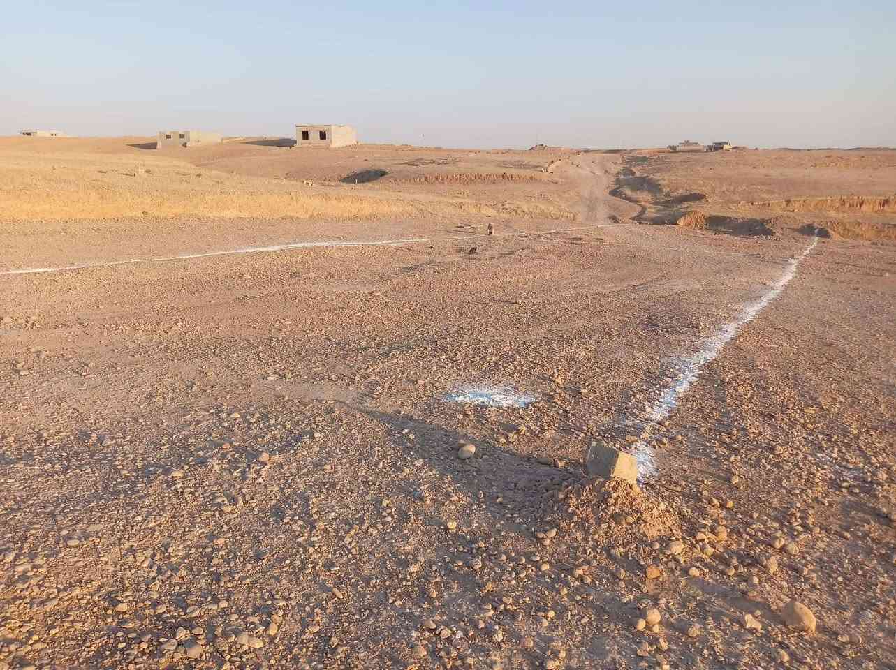 بسم الله قطعة ارض للبيع نهايه فرع الجملون مساحه 200 متر للأستفسار الاتصال على الرقم
***********
