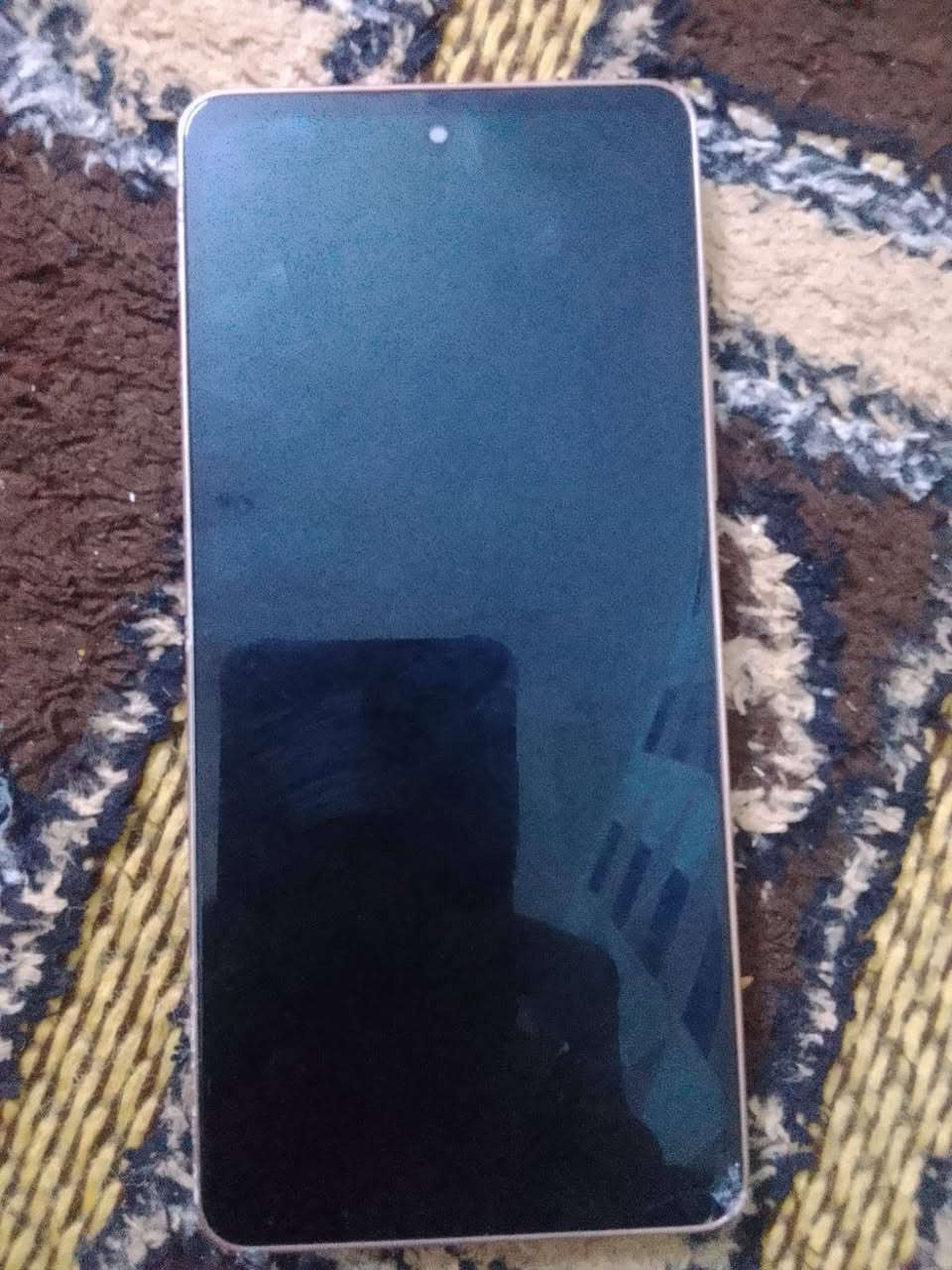 سلام عليكم جهاز سامسونك  a53 5G ذاكره 256  شاشه 120 هرتز بل بوبجي 60 فريم كامرات انترنيت سيمكارت صوت شحن مخابره كله شغال سعر 100 مكاني بغداد الحسينيه قريب عل سوق لزغير الأول متواجد فقط وتساب ***********
