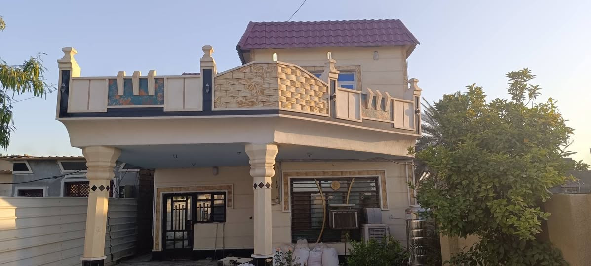 دار مساحتة 300 تحويل حصة سند 25 على طابو المحموديه واجهة 8.5 ونزال35.25 واقع حال 334
تفاصيل البيت بل فديو العنوان هوررجب قريب من مجمع المنتجع امواج البحر 

 خدمات كاملة ماء كهرباء وتبليط مواد ذهبي انترنيت ضوئي بيت يتكون من 3 غرف نوم طابقين 

تواصل على ارقام التالية 

***********

***********
