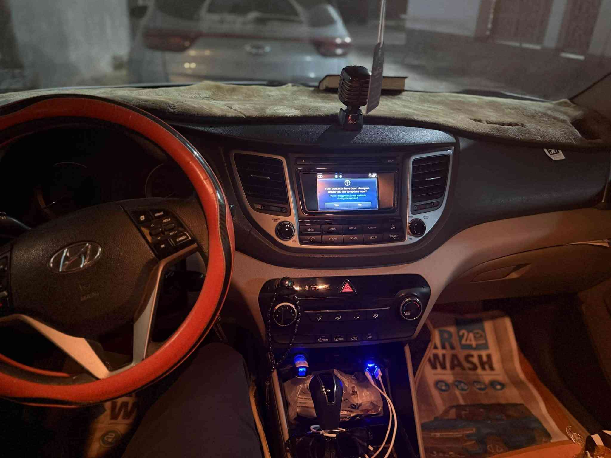 السلام عليكم …
للبيع فقط …. 
السعر 145  ورقه وبي مجال 
Hyundai Tucson
موديل 2017                 وارد امريكي ( كلين بدون حادث ) 
رقم بابل بأسمي الانكليزي الجديد       محرك 2000  
اللون ابيض      عداد المسافة 60 الف ميل 
💎ويل كب 
💎تحكم كامل 
💎 كامره 
💎 كشاف 
💎 AWD 
السيارة نظيفة وجاهزة من كل النواحي … 
( محرك وكير وصدر امامي خلفي وتبريد كله جاهز ) 💯 
   ( استخدام شخصي فقط ) 
رقم الشاصي موجود 
السيارة موجوده بالحلة 
للأستفسار اكثر *********** ( واتساب )
