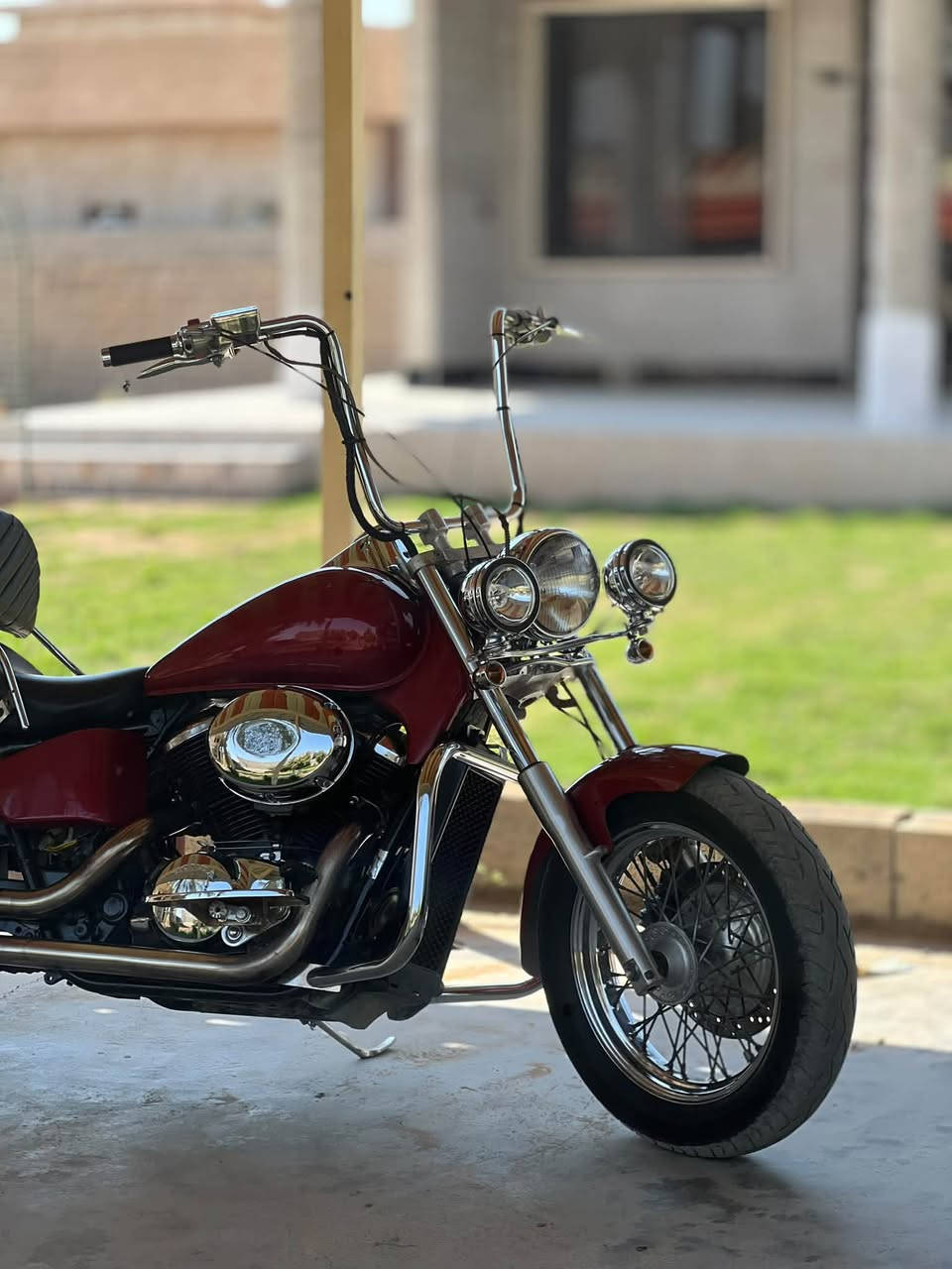 السلام عليكم هوندا شادو موديل 1998محرك 400cc
عليها تزويد 
1-ستيرن چيكانو 
2-بلوجكترات فيتي
3-درع امامي 
4-درع خلفي 
5-استرايح عريضه
6-تجوه ظهر للسايق وخلف السايق 
7_جنط 
طبعا الدراجة بانزينها كله محسن والدهن موتل 
دراجة خير من الله ونصبتها حلوه وطبعا بدون رقم 
السعر 15ورقه وبيها مجال للطيبين 
***********
