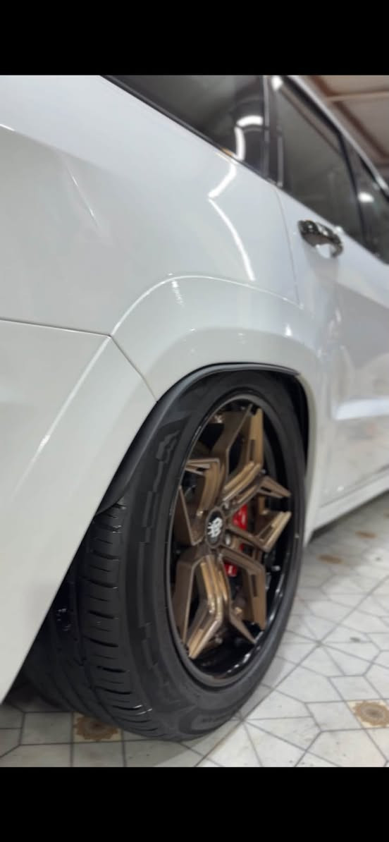 SRT 6.4 • فول مواصفات • وارد كندي