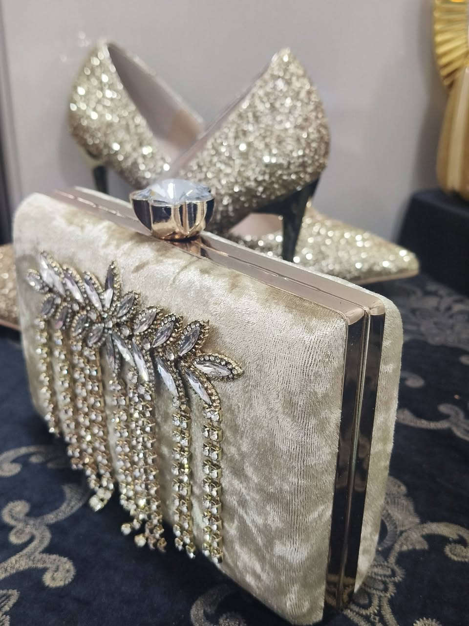 ***********3واتس

