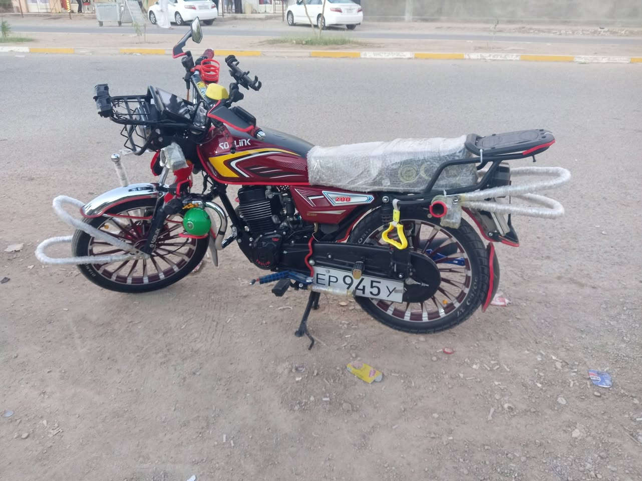 سلام عليكم موطور لبيع سونك 24 محرك 200 زنجيل الموطور كامل كهربايات شغاله كليته نضافه تنشاف بل عين لمودور كلشي ما يعوزه نقص ما بيه سعر مليون 250 وبيه مجال لطيبين لشراي يدخلي لمو شراي لا يتعبني مكاني القائم ناحيه العبيدي ***********
