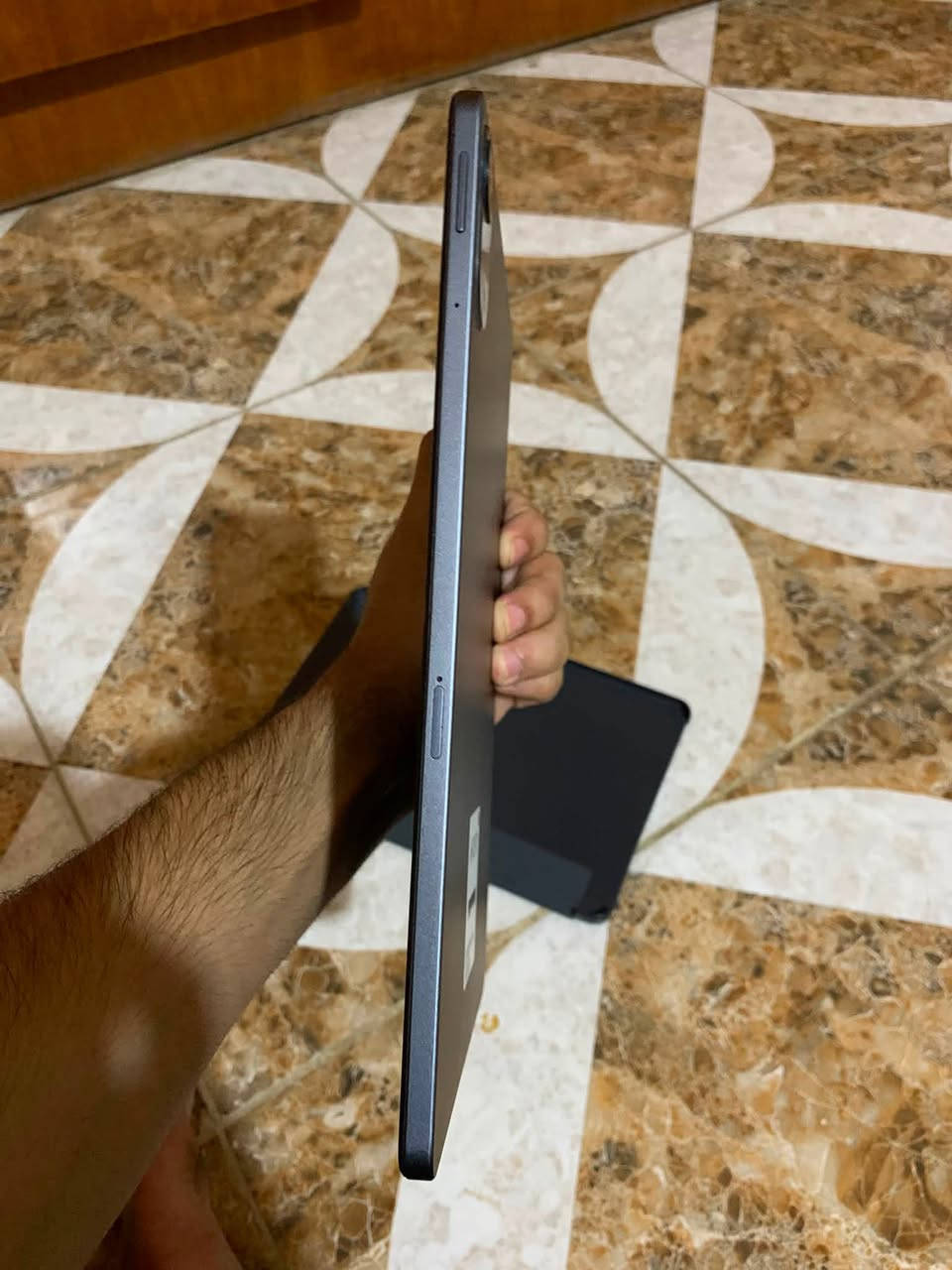 Redmi pad 2
للبيع 
ذاكرة 128 
بطارية 9000( يوم كامل بدون شحن) 
نظيف شخط مابي اخو الجديد استعمال قليل جدًا
يجي وياه شاشة حماية وكفر ويه الكارتون 
السعر 180 وبي مجال قليل 
واتساب ***********
مو شراي لاتتعبني
